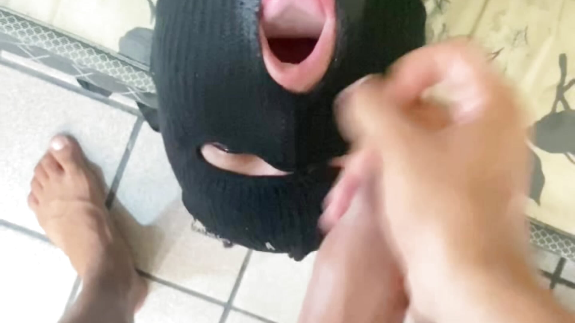 Defenseless straight guy begging for my cum… and I just enjoy it 😈💦 See it all in my fanclub! - vidéo du modèle de showcams Dasul_