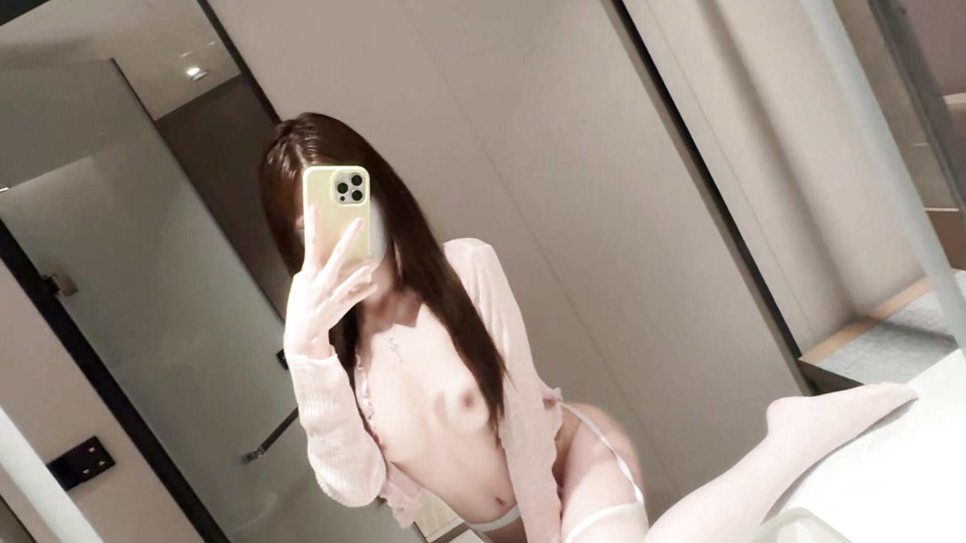 对镜发骚