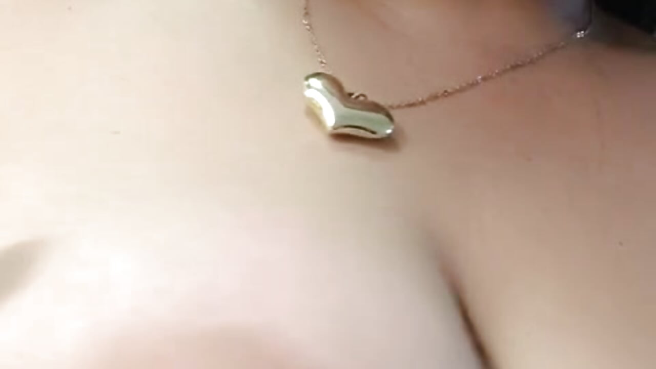 Spread Wide and Soaking Wet - video by MonserratLane cam model