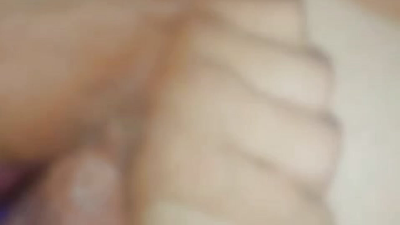 🍆🍑💦 - video van a_horny_mommy02 cam-model