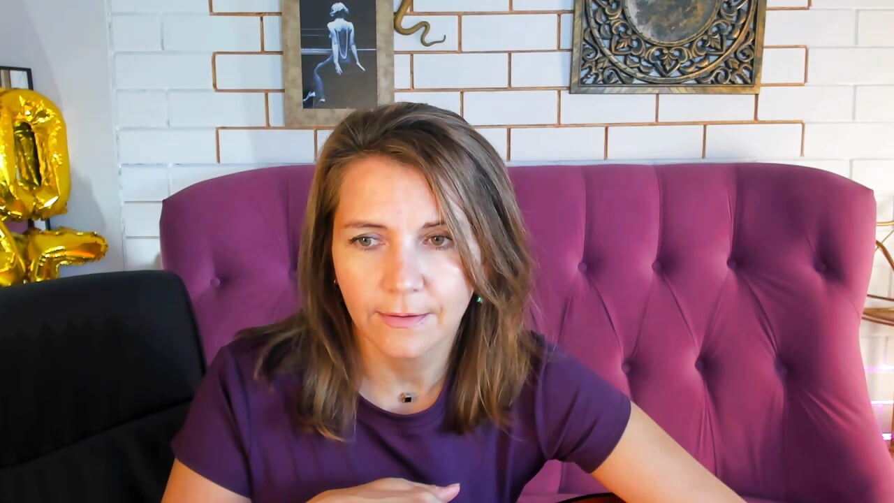 [22 Aug 18:46] Public Show - copy 5 Feb 15:11 - vídeo de NicoleHitman modelo de câmara