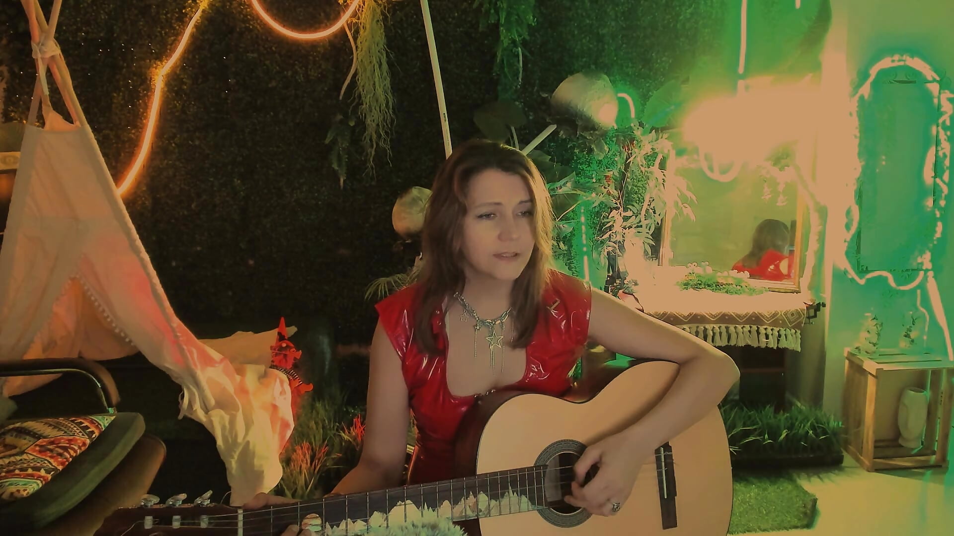 20251212212549－カメラキャストのNicoleHitmanの動画