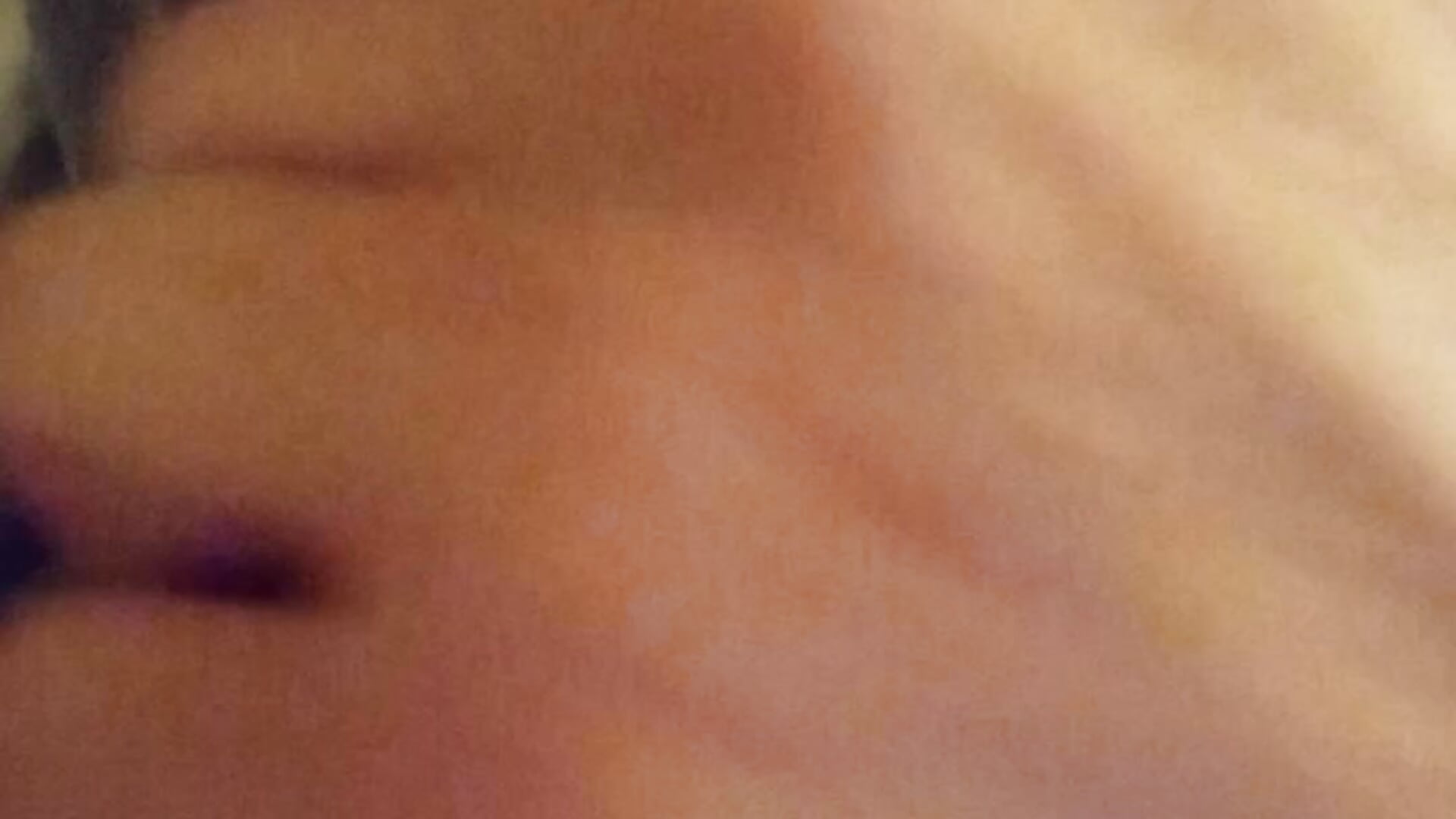 Lick lips - video by BUTTerflyTODAY cam model