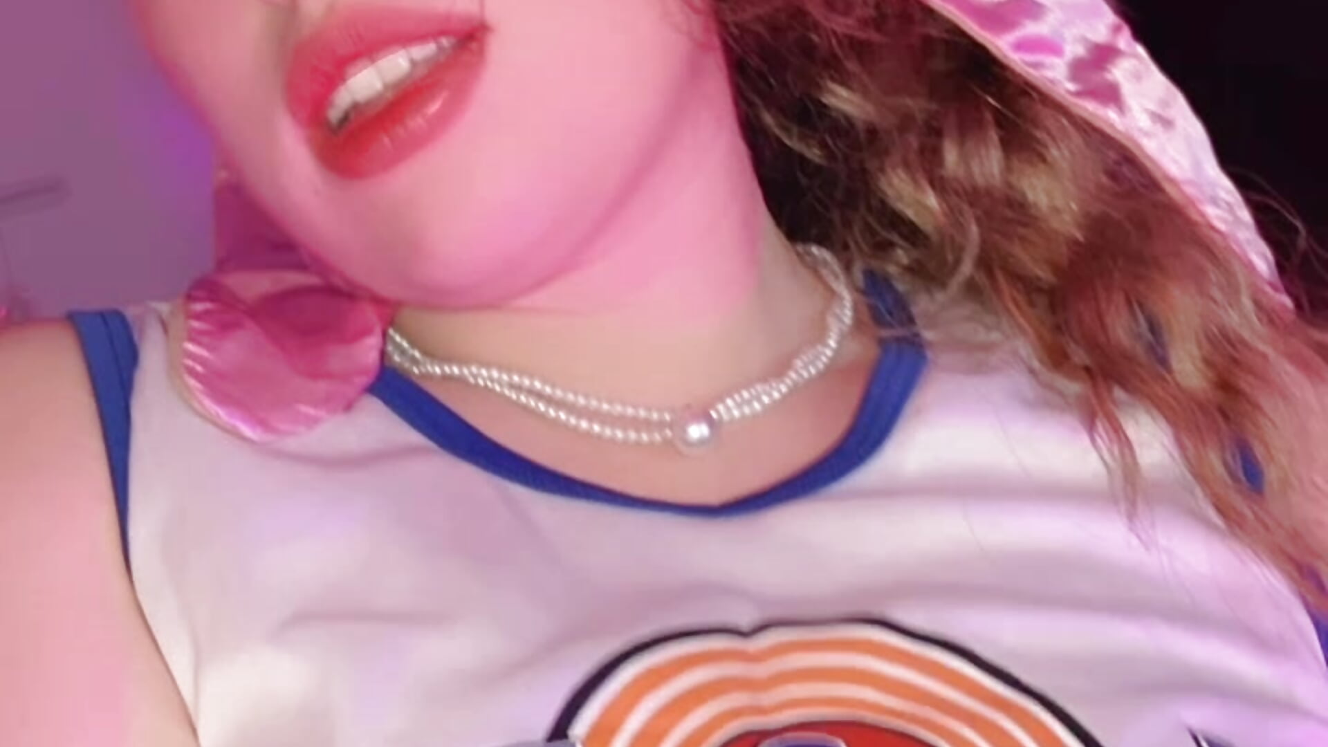 LOLA BUNNY - clip cu julieta_cooper20 model videochat