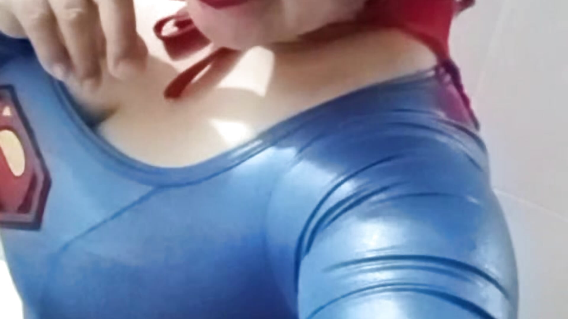 1000249457 - video by isis_milove cam model