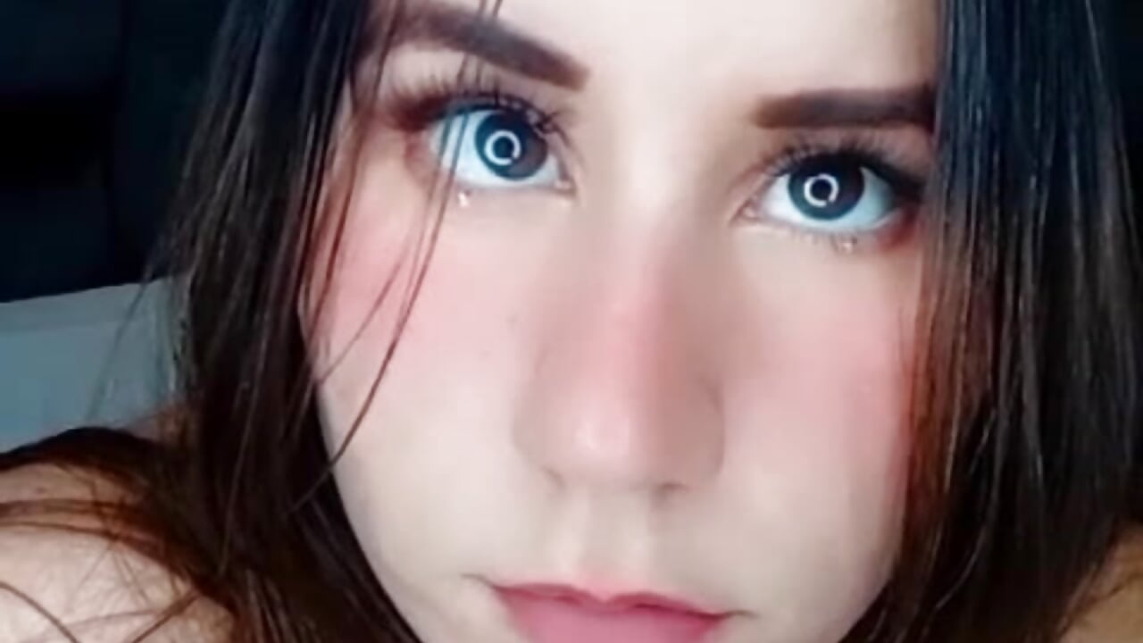 this is funny🤭 - video by jade_heartt cam model