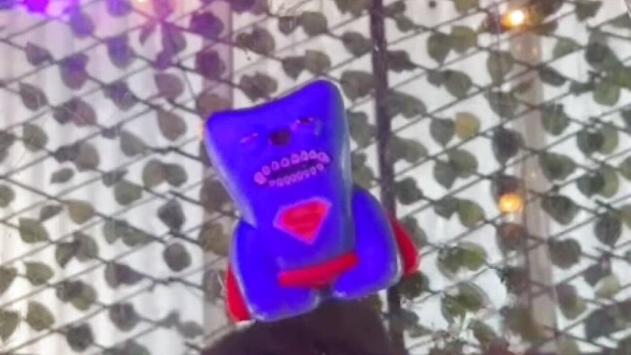 Red or Blue? – video af Cristal_Velle cam-model