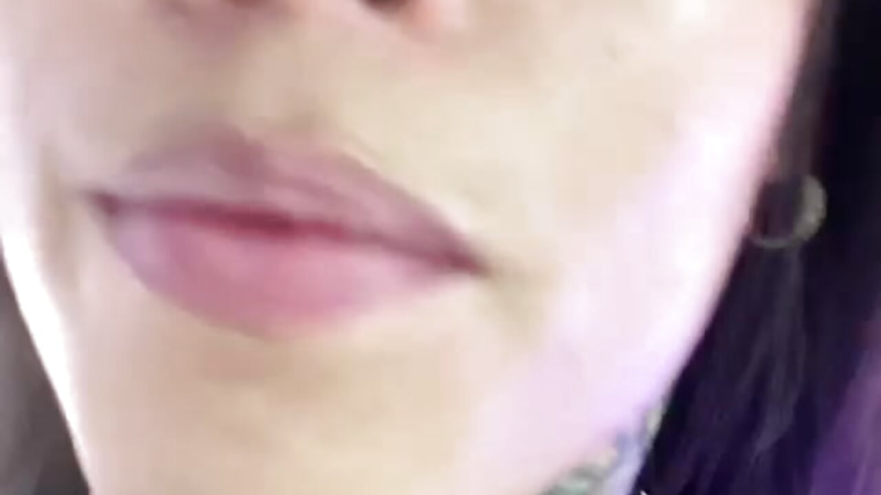 Look closely my body - video by Cristal_Velle cam model