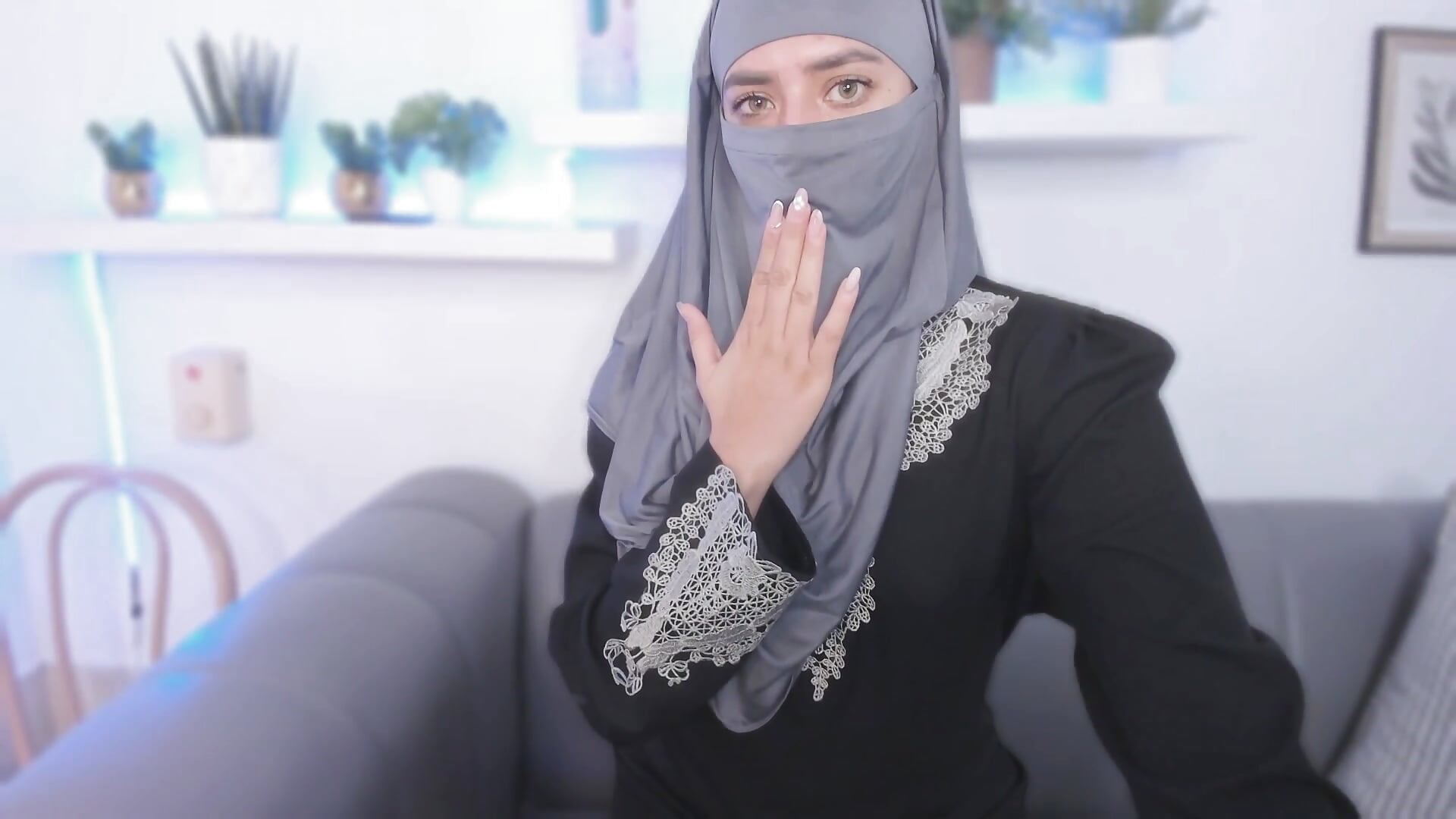 kiss 💕 – video af salma_arabicc cam-model