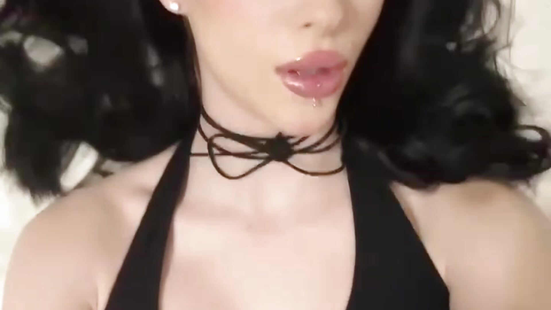 c'est moi! - video by Amaranoir cam model