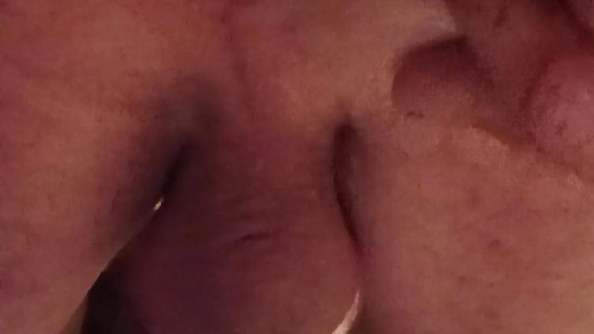 Bending over close to the cam - video by jimbosex6969 cam model