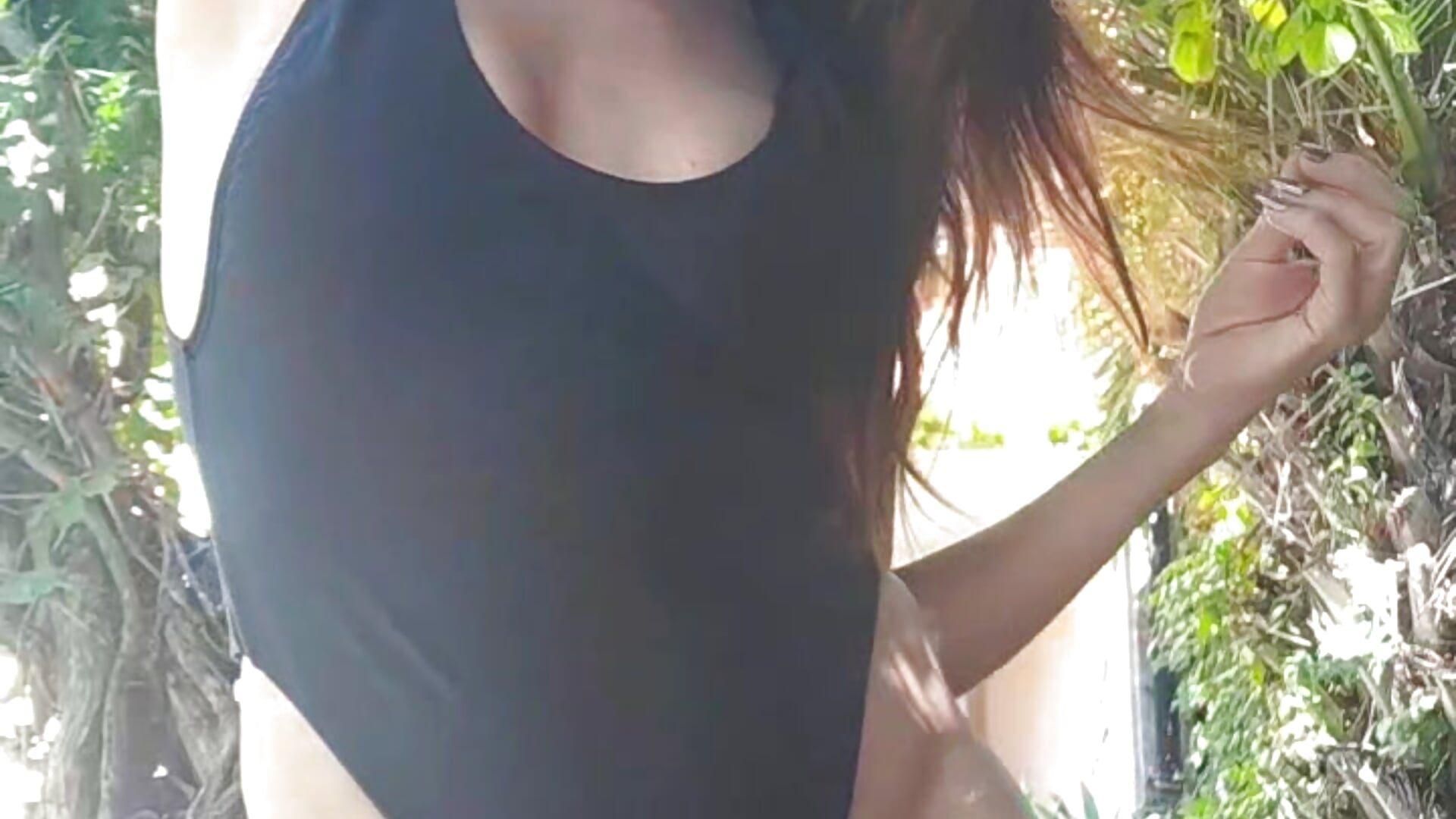 Sexy - video by marivip5g cam model