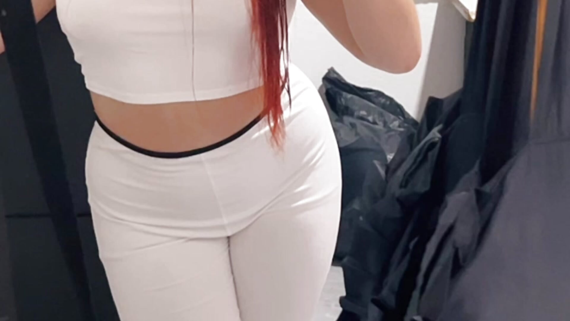 F5420F39-FC87-42A8-9E2E-1C0DC0A07239.mov – видео вебкам-модели Karina_Leon