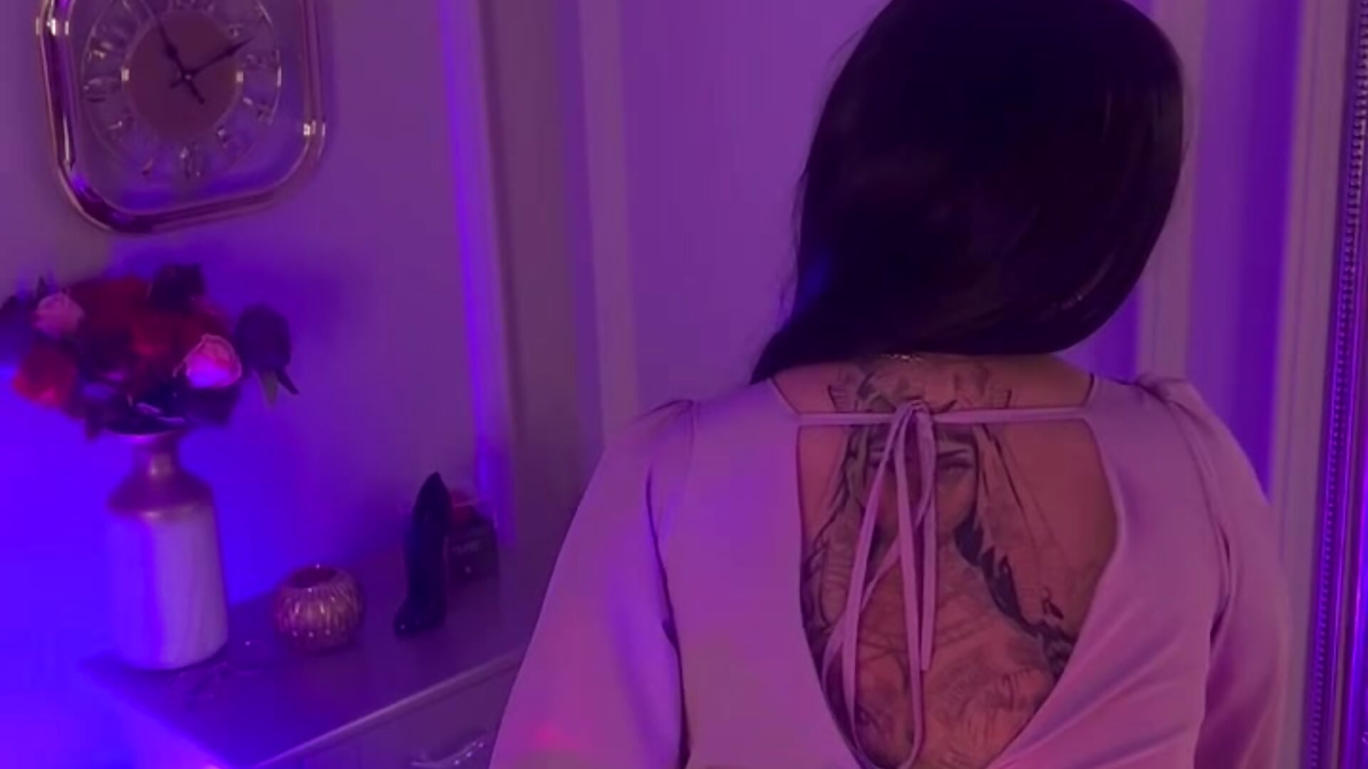 Enjoy my new spaces💜 - clip cu Courtney-Rose