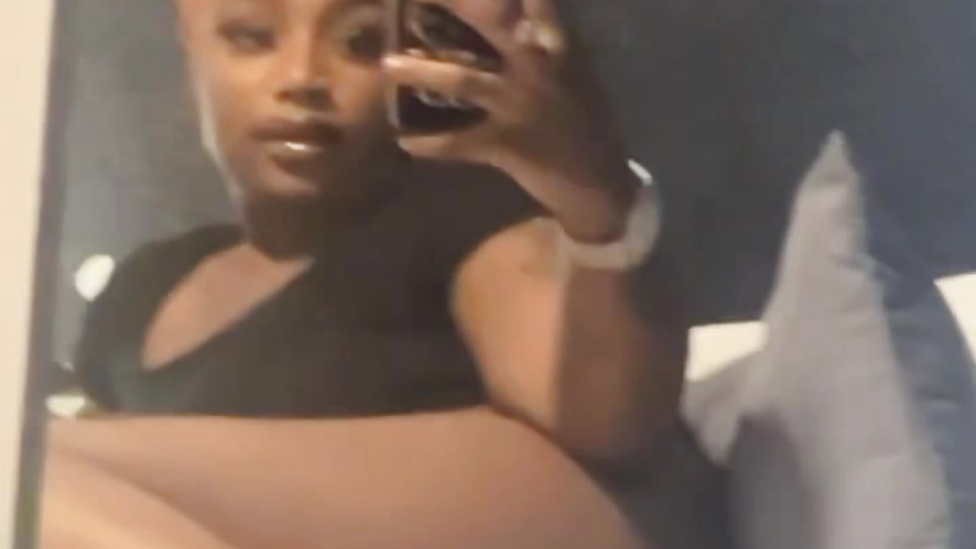 My toes 😻 – video af magicmonae