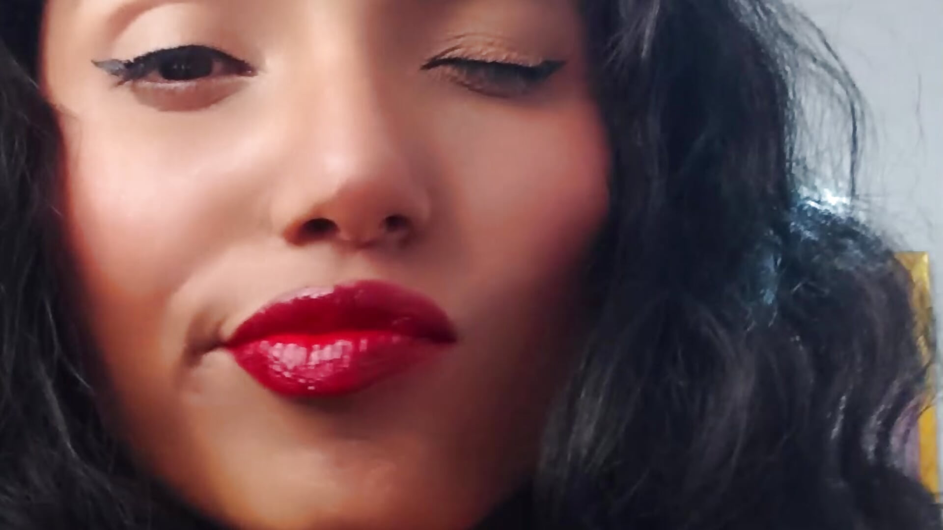 2025-07-05-164257818 - video by _wendy_b cam model