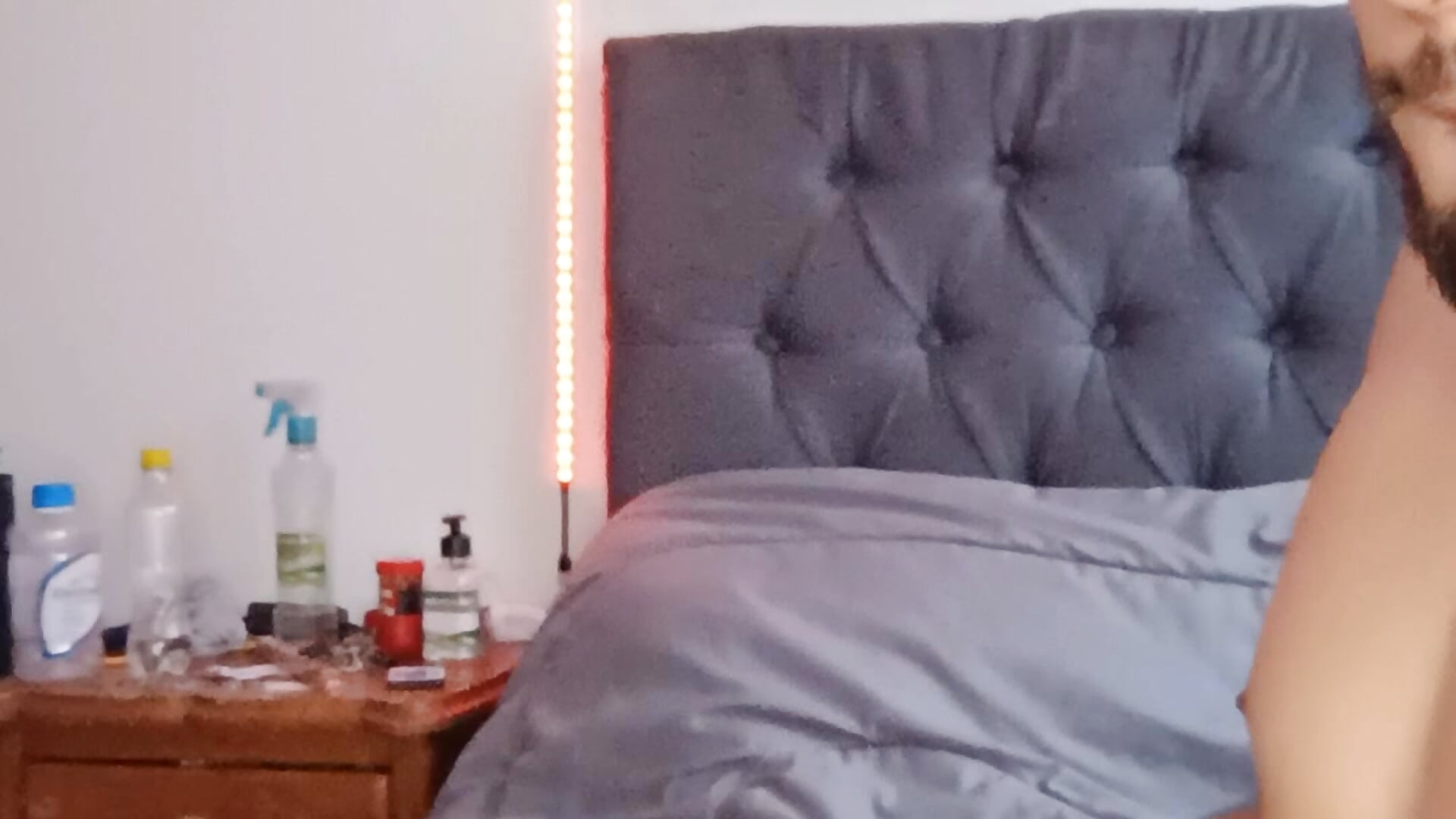 Jerking so hard until I come - video by pleasuretrip1 cam model
