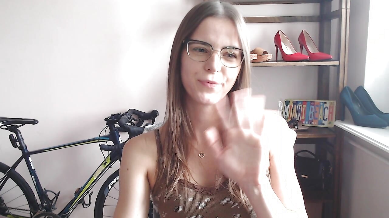 Schone Tag ! – video af love_megi cam-model