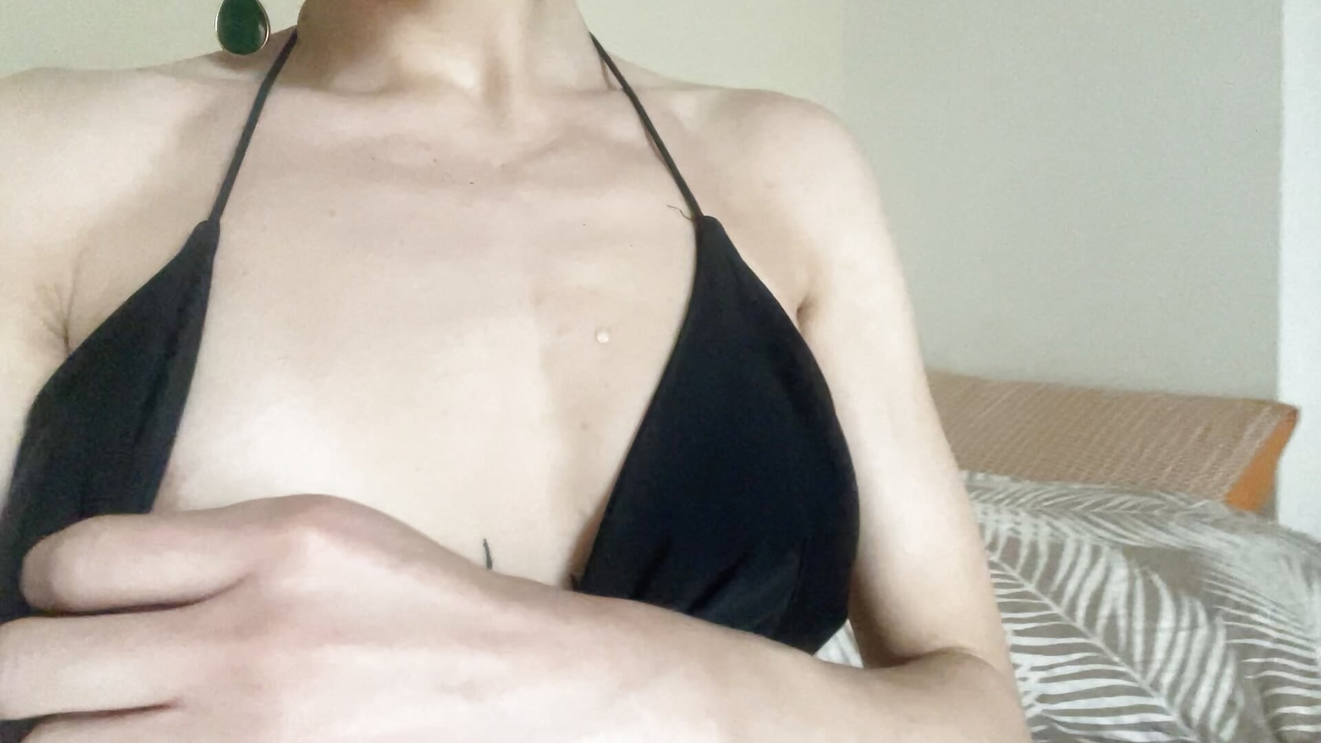 Ti stuzzico con la mia patatona pelosa 😩💕