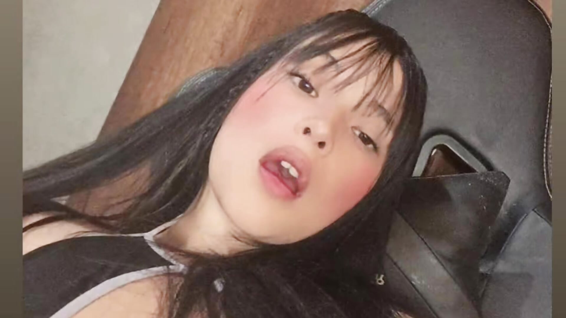 💦 - Zoebreastmilk2 캠 모델의 동영상