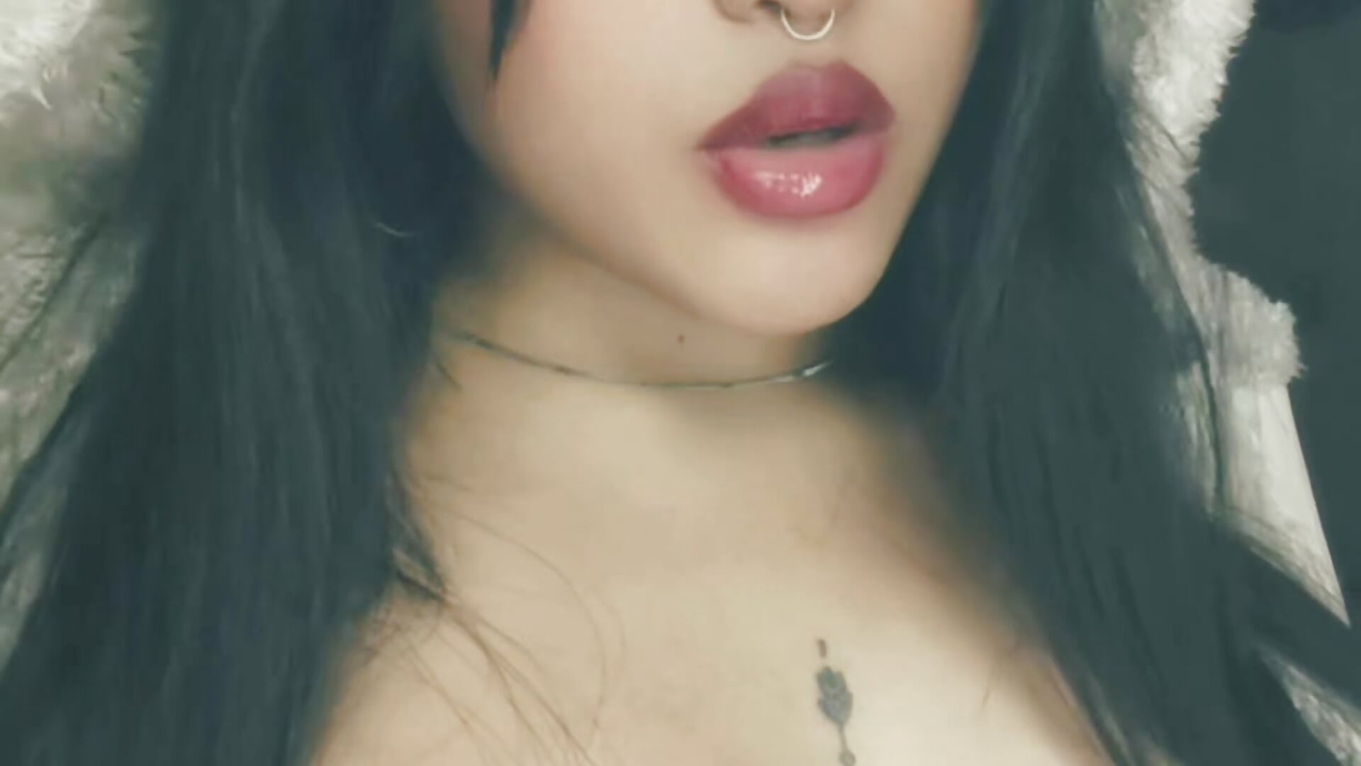 My piercings — filmik bella_warzon, modela(-lki) na kamerkach