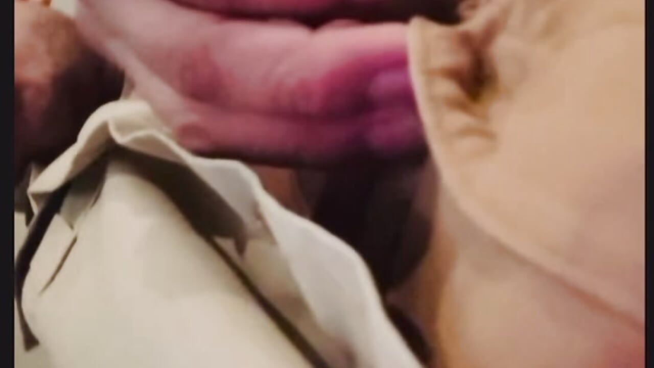 Dime Papi miénteme la verga en la Panocha – video od webkamerové modelky flores6cachondo9