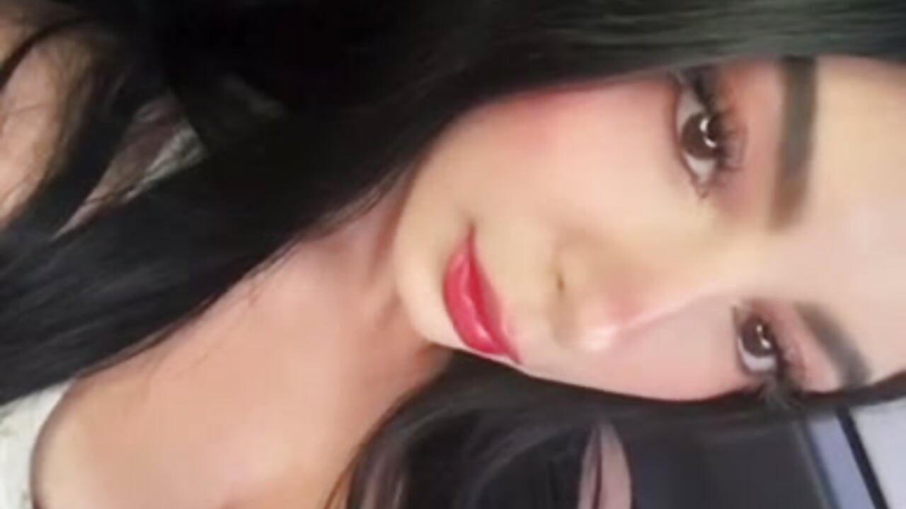 something calm my loves 👌 - video by MagieeThomson cam model