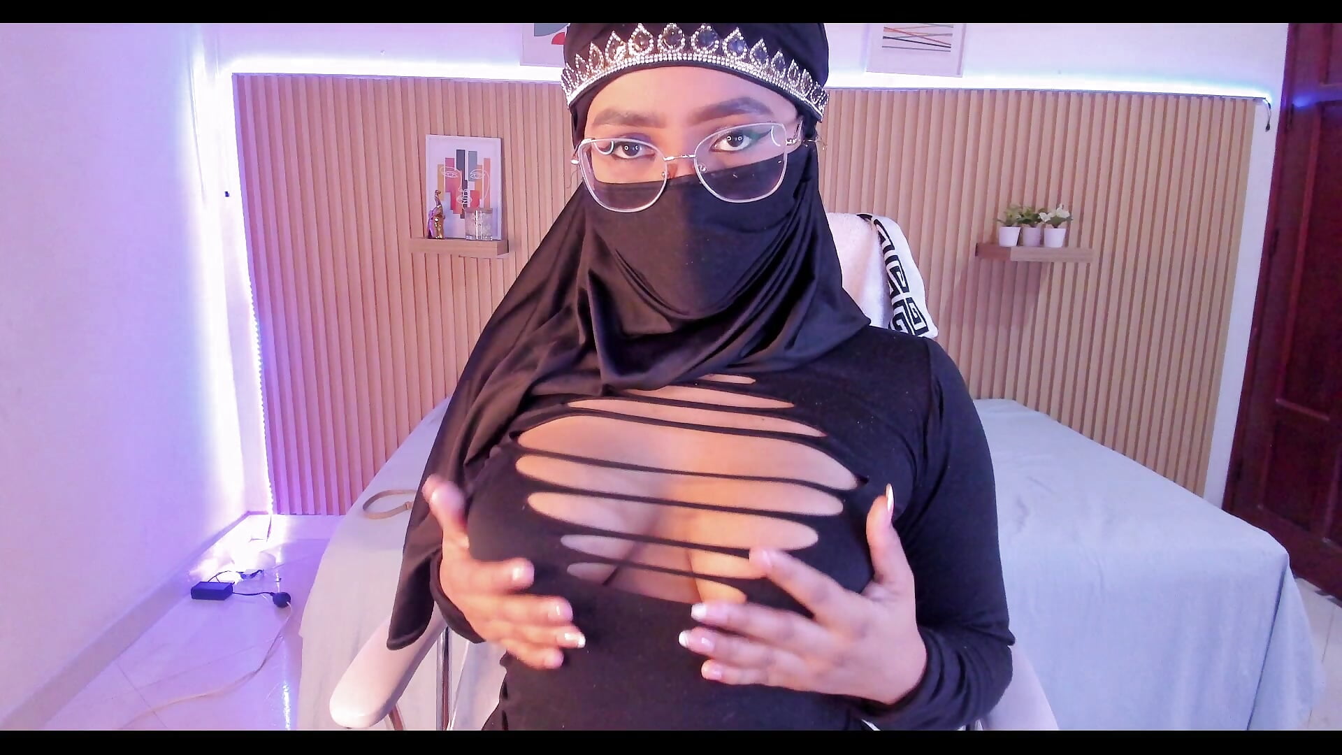 horny - video van Sasha_Anaan cam-model