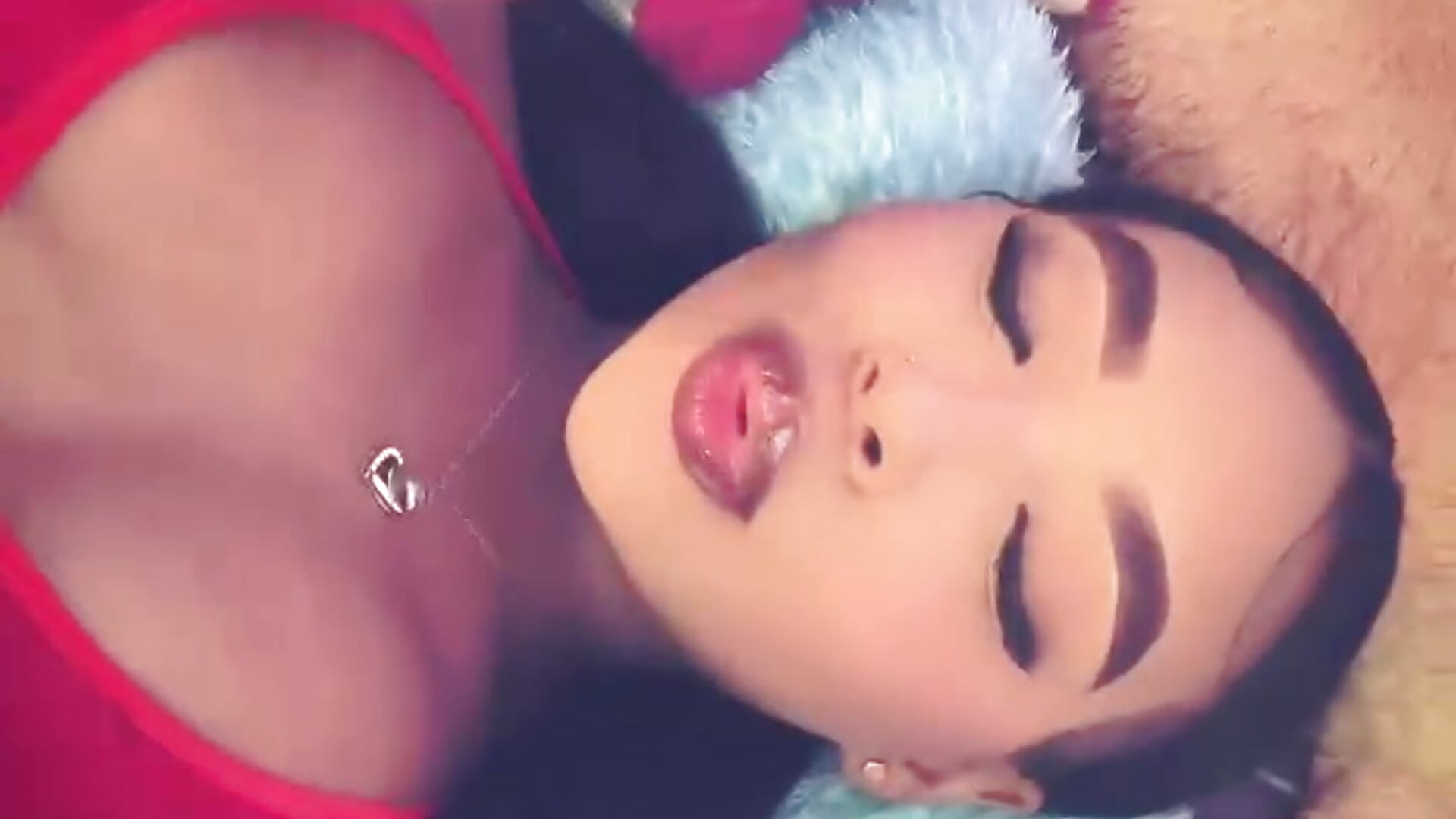 WhatsApp Video 2026-01-11 at 8,28,31 PM - video by charlotte_walker1 cam model