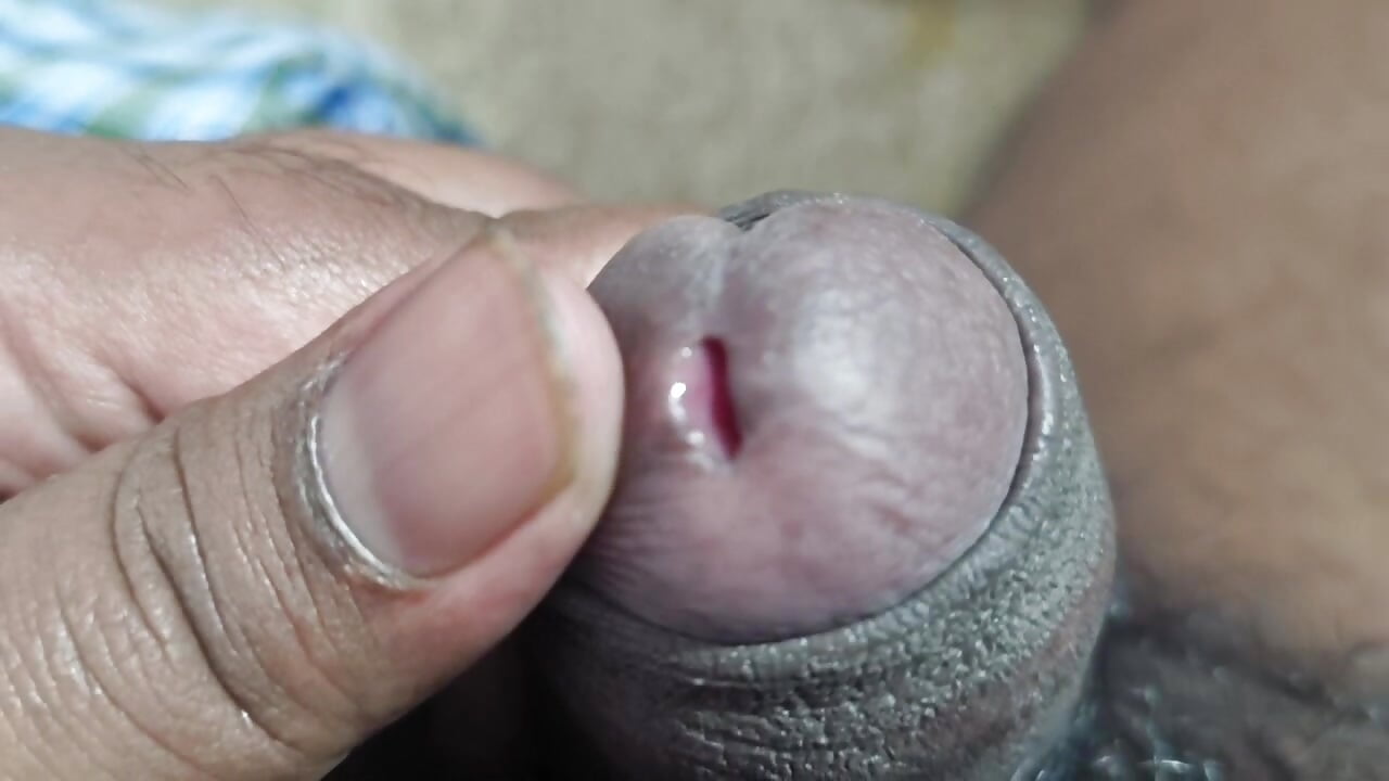Erotic hairy cock cum licking show－カメラキャストのIdontmind367の動画