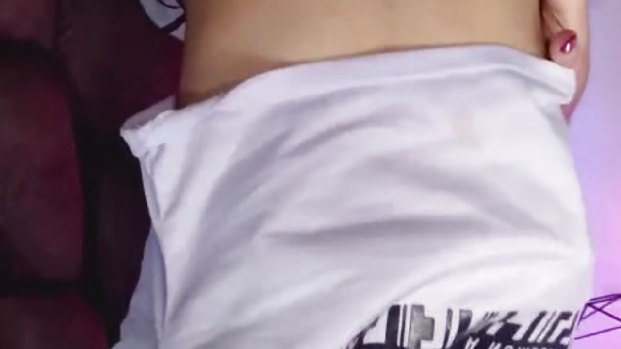 A little body tour - 視頻由 Kanela_miller_ 主播提供