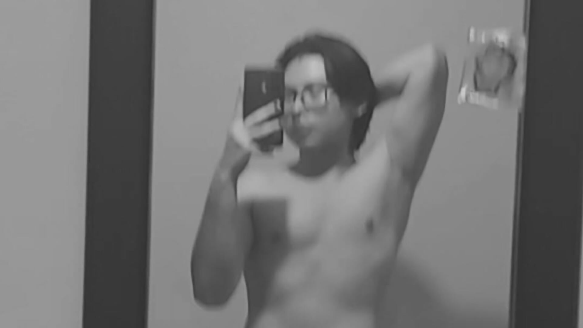 Look at me and wish you had me 👄 - video by Dante_Goth cam model