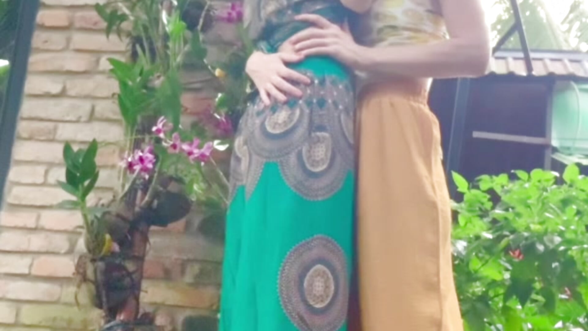 Hot Makeout Sesh in the Jungle *SFW - video by SusieandLacey cam model