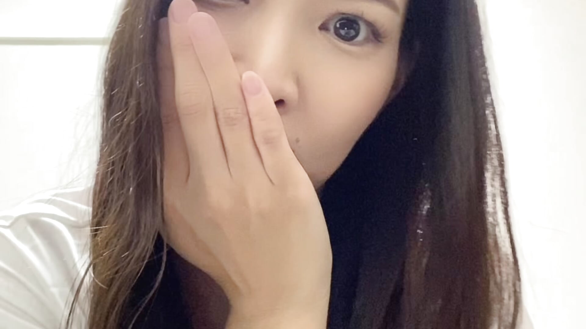 前髪なしアンナ＆貴重な手マスク❤️