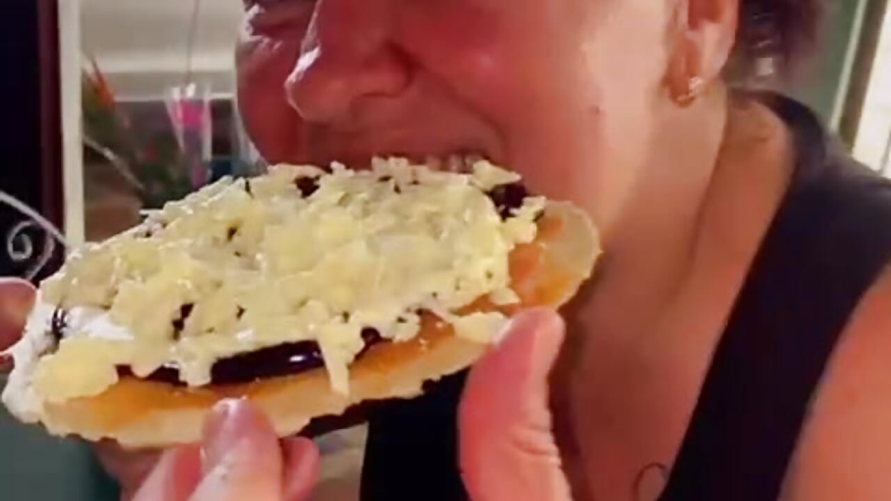 VID-20241117-WA0033 - відео від вебкаммоделі Olgahunder