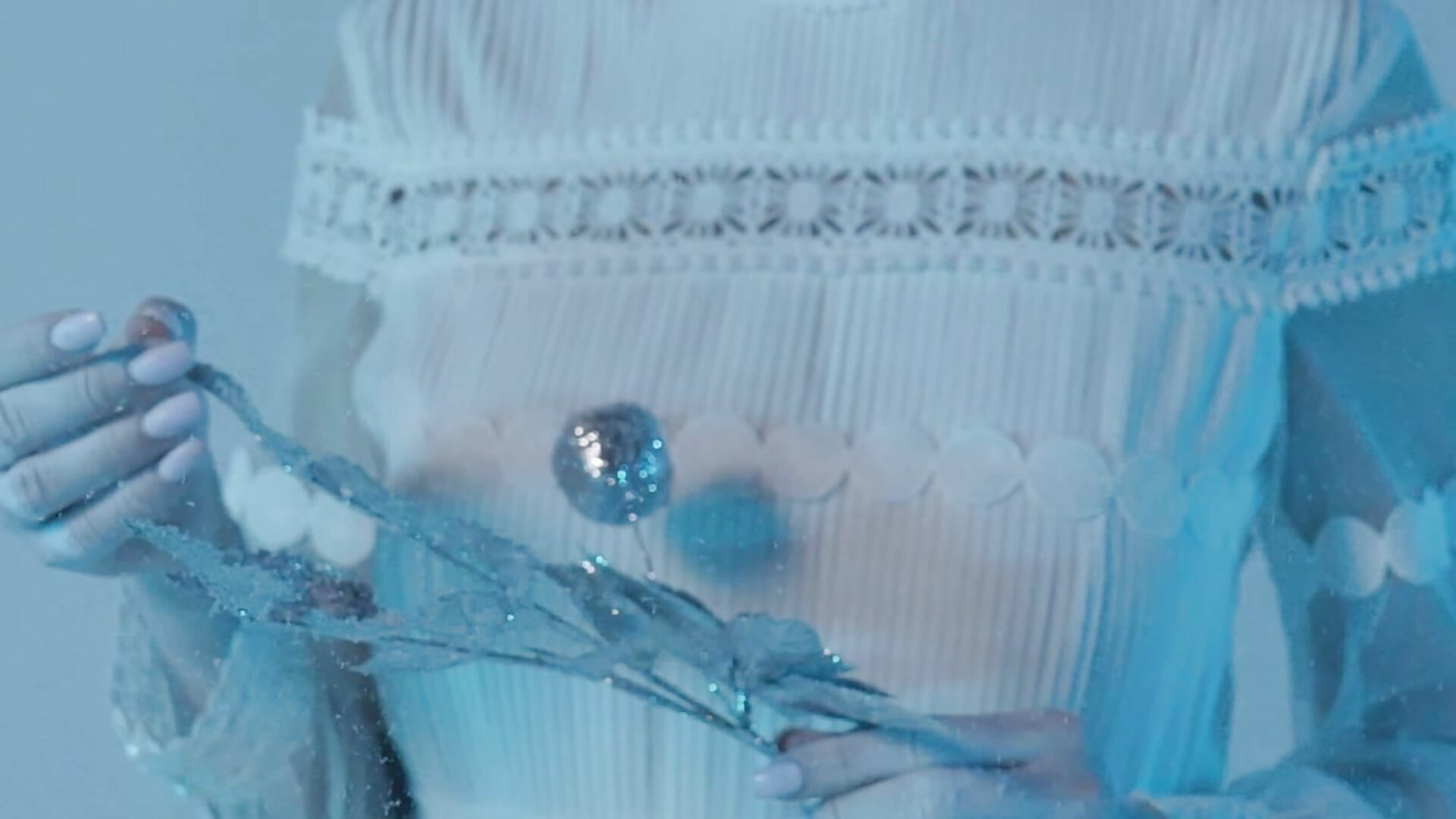 AVI_1080p_48MB_14sec_portrait - video by sexyashy cam model