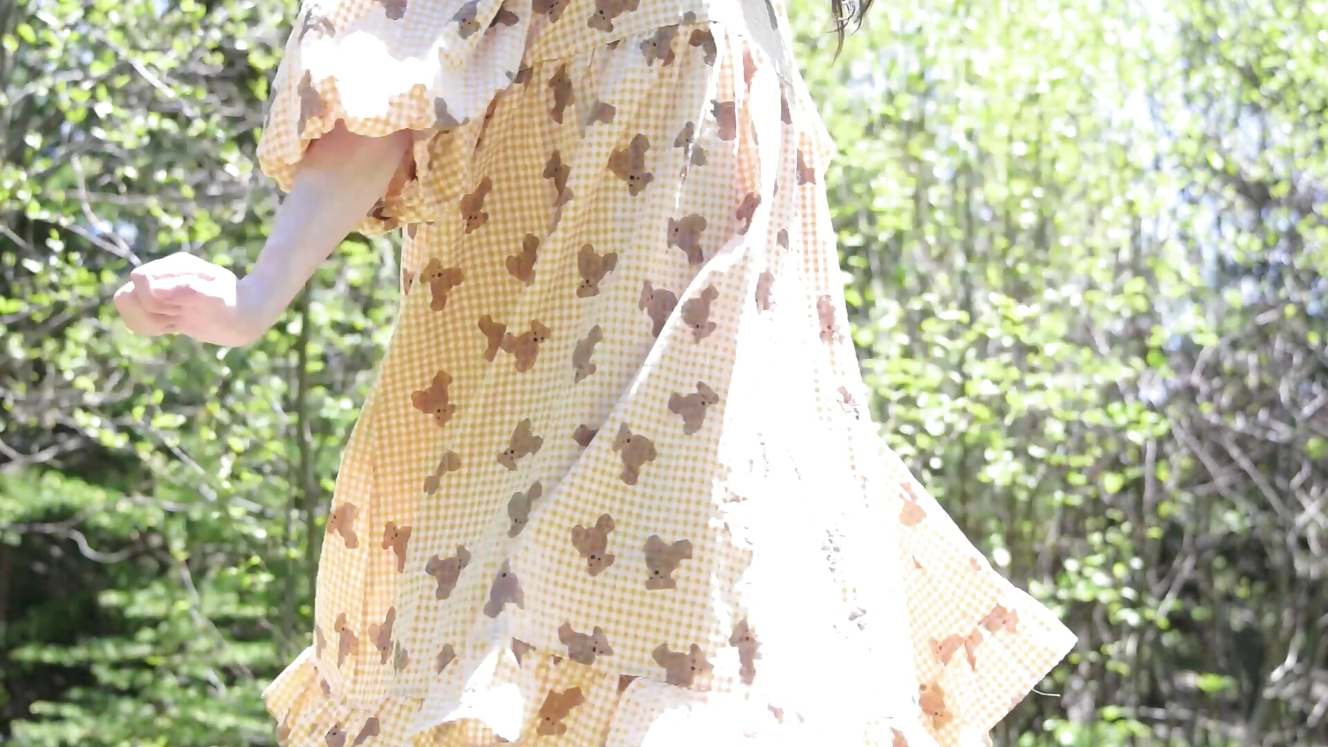 Outdoor  vibrator cutest outfit smoke cum - vídeo de crocodile8964 modelo de câmara