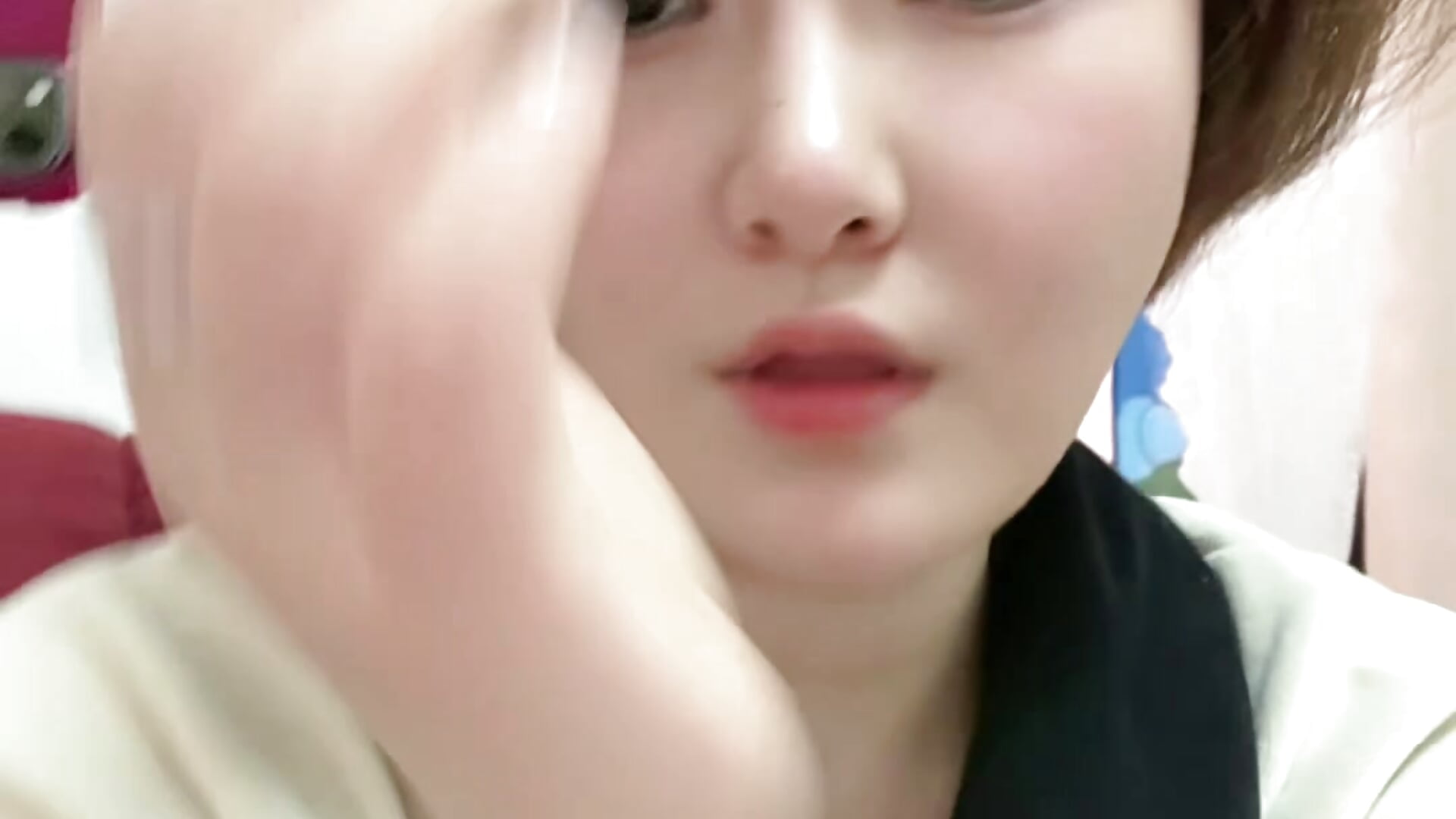 没开美颜，没有直播间那么丑吧 - video by Baby-youyou cam model