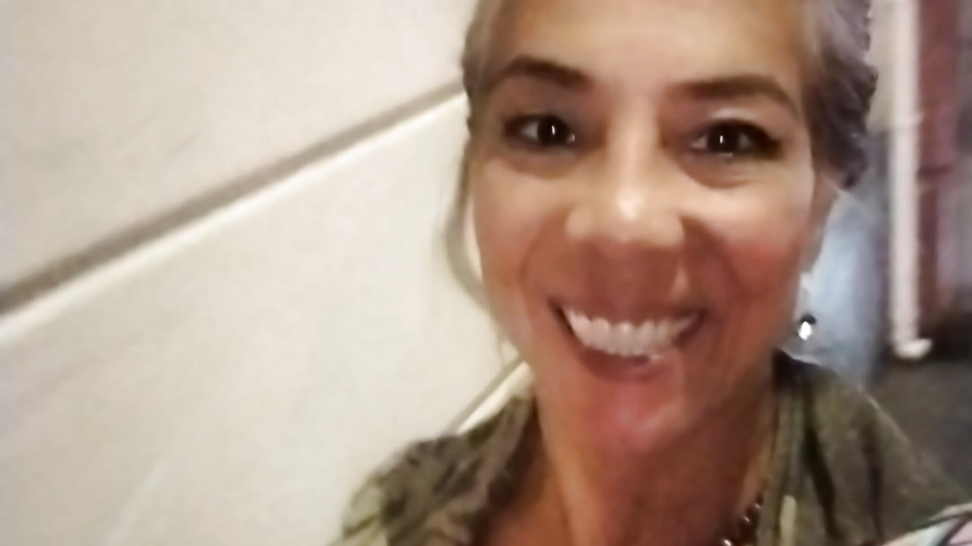 Caminando por la calle 😁🤭 - video oleh Lady_Lolla11 kamera model