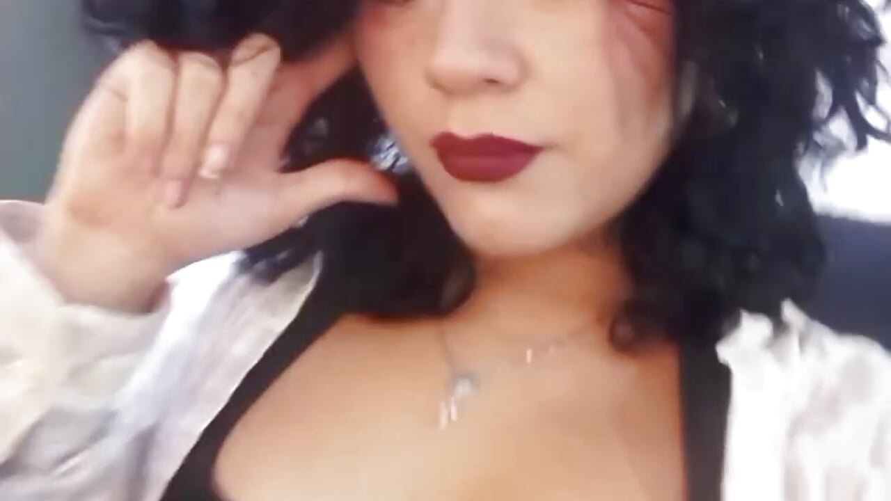 I like music too much, and you?🎶– jenn_cg kameramodell videója