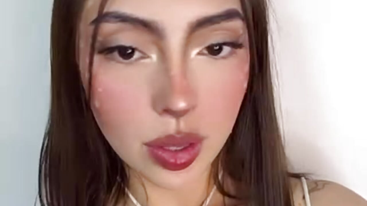 🥵 - video by Abby_Piink cam model