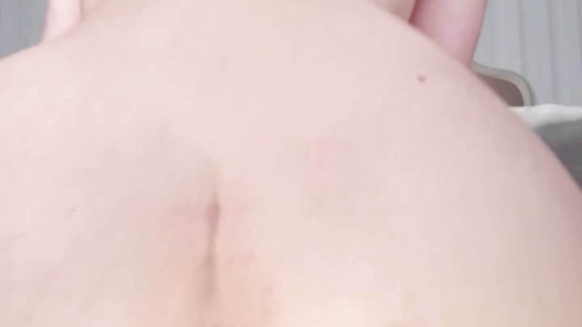 Such a sweet ass bouncing on big dildo with tight asshole😋 - video by MilanModel cam model