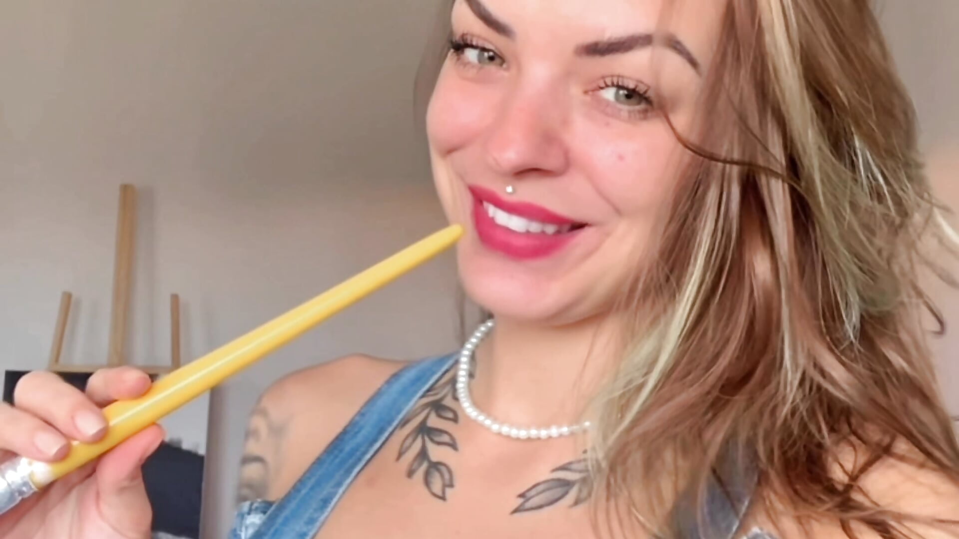 copy_FFB89363-F69D-40BC-B6C3-032823177D34 - video od modelky/modela azimmer__