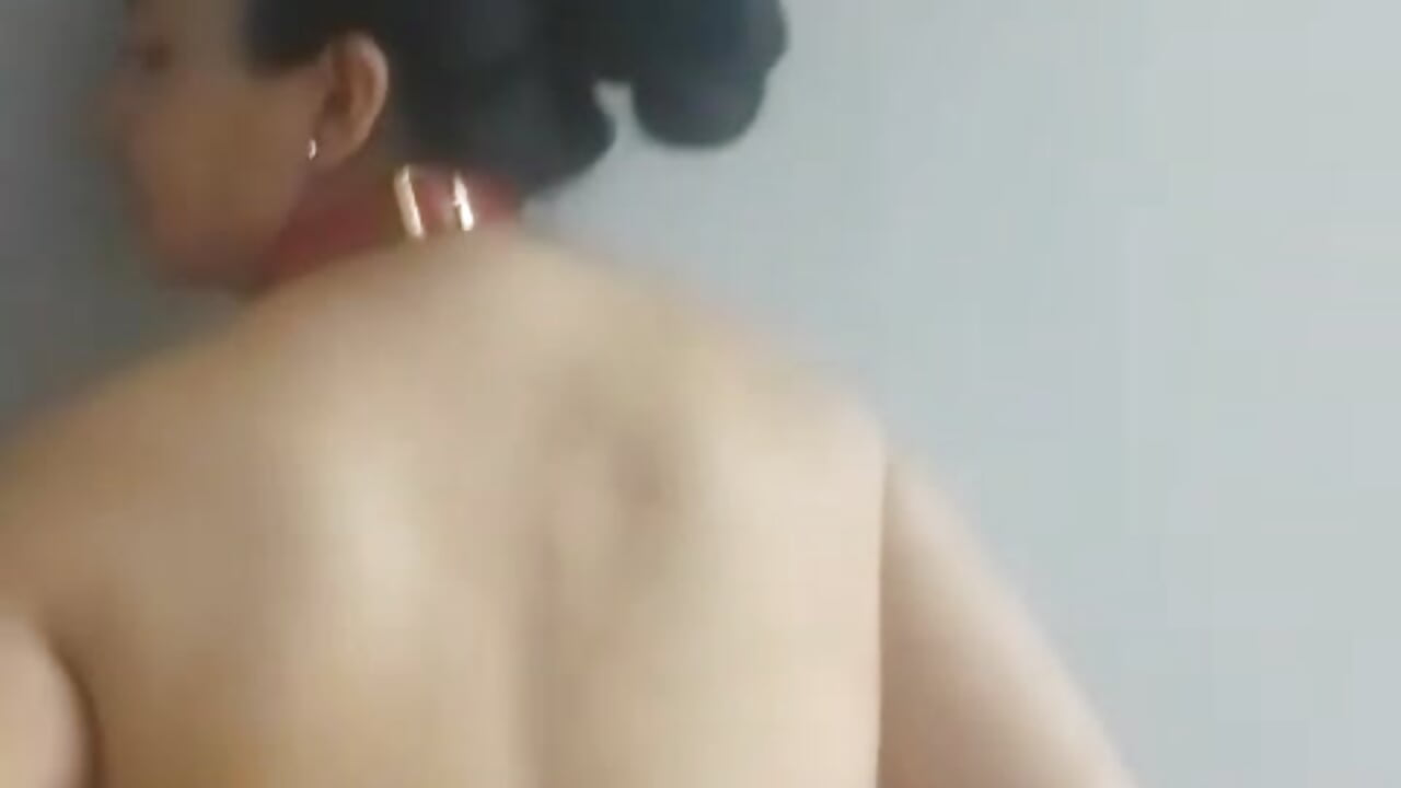 red wives she is naked using heels - video by Mariham-Murath cam model