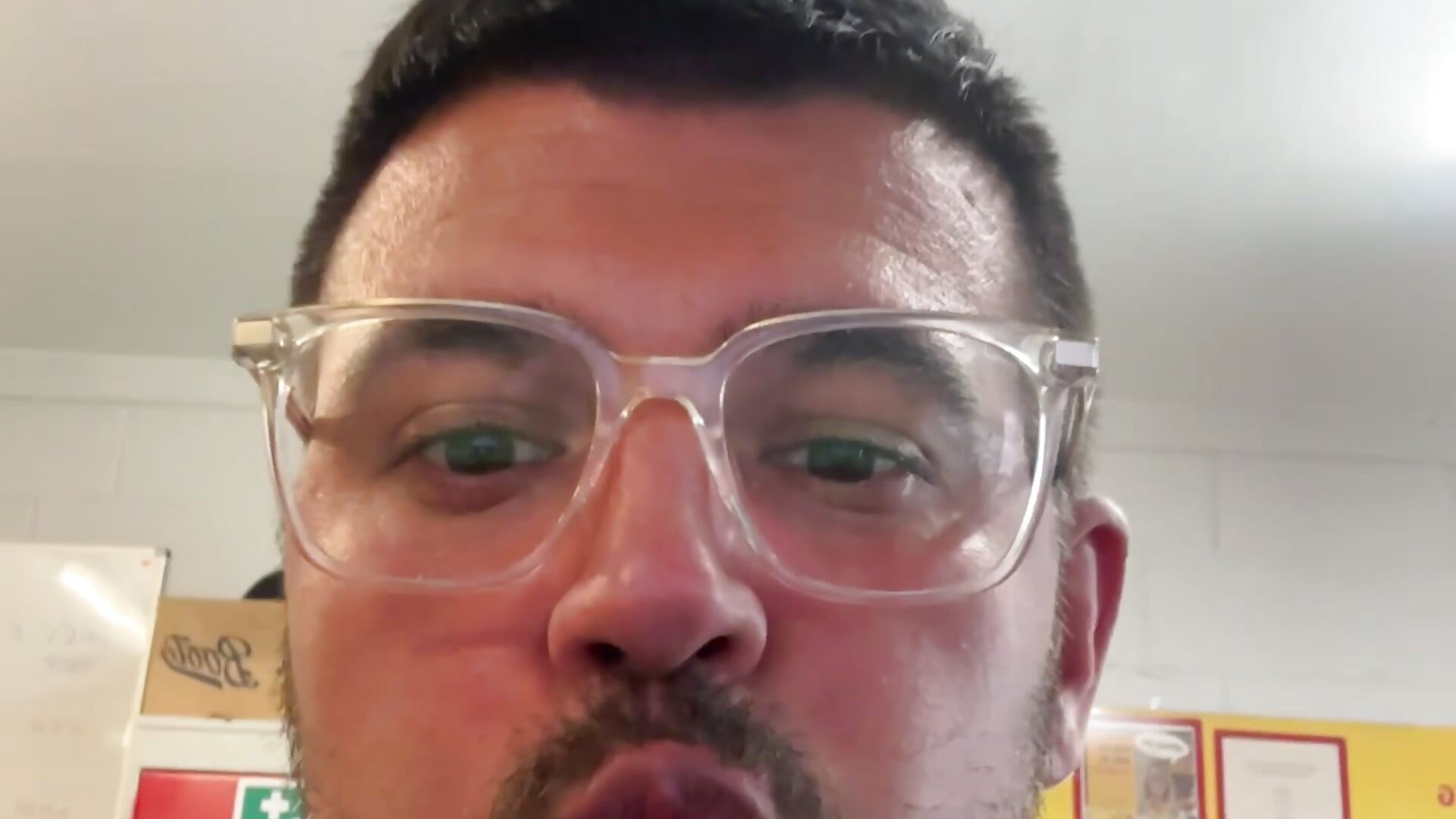 71085421041__0A3D1FC2-9E1A-4839-A0BD-727648DE02AB - video by whatthedoctorordered cam model