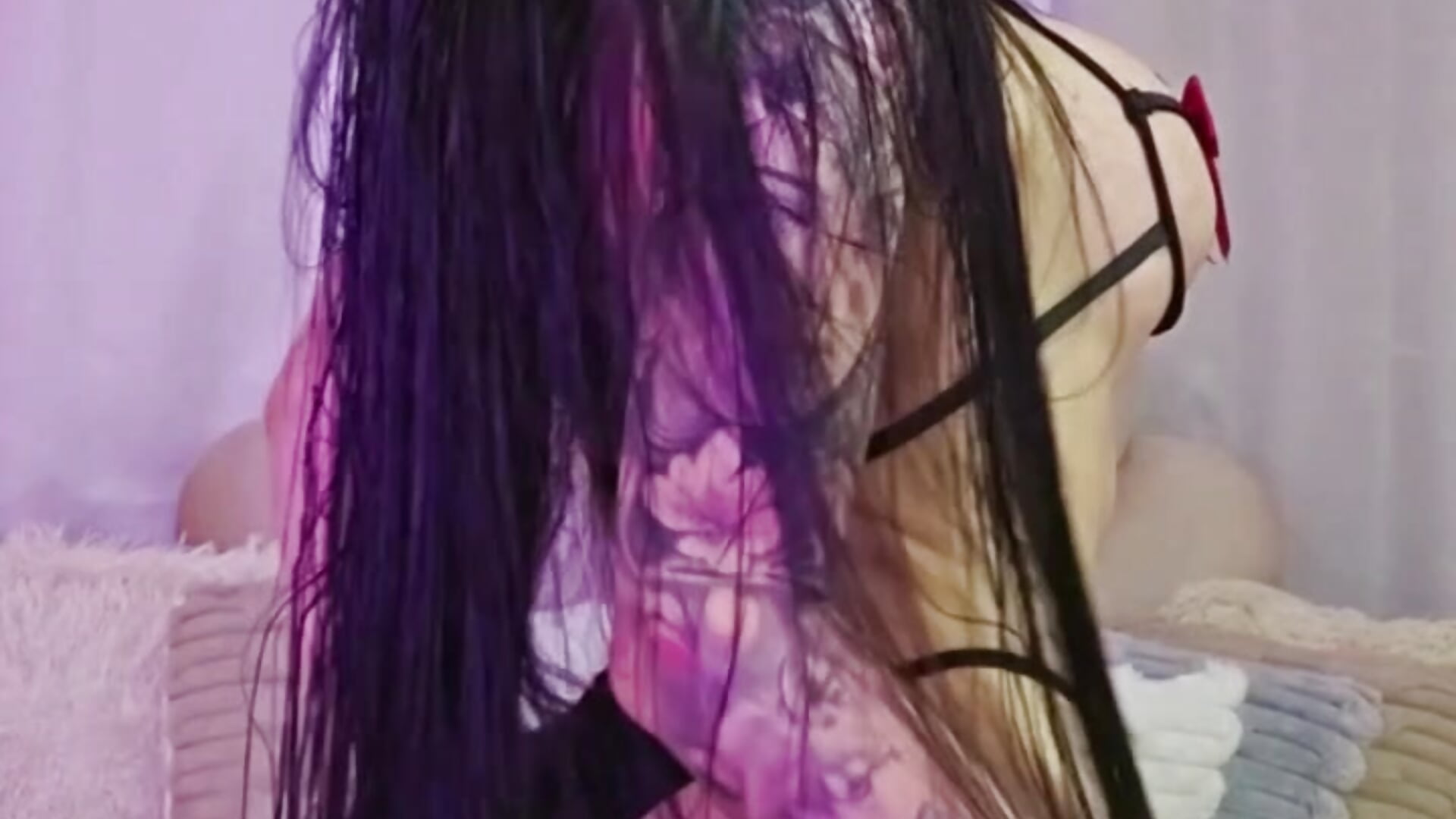 Stripping at Office - video by palomabela cam model