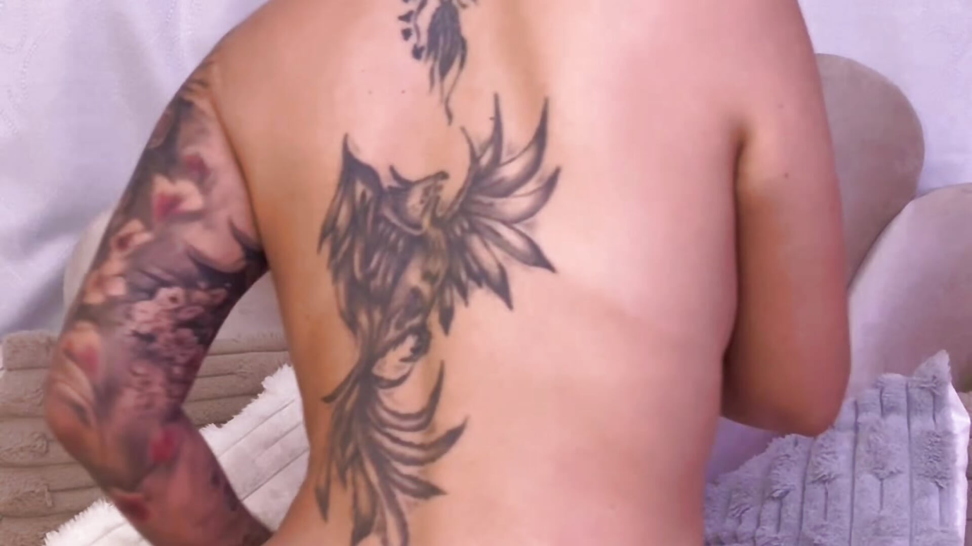 I won't be able to handle that, it will break my ass, but I liked this huge Black Cock!