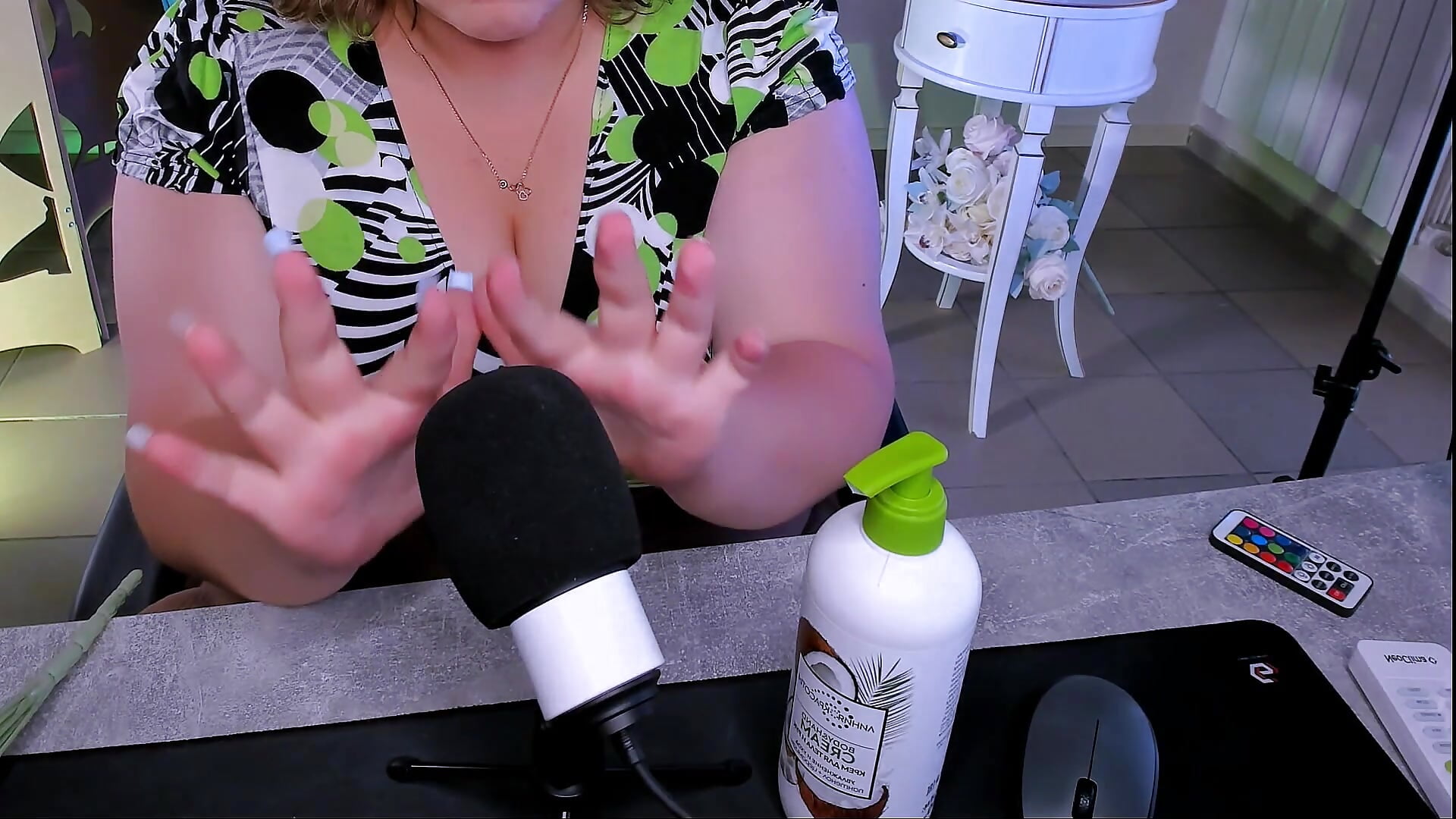 relaxation for the ears 👂🏻 - clip cu FlorenceAnderson model videochat