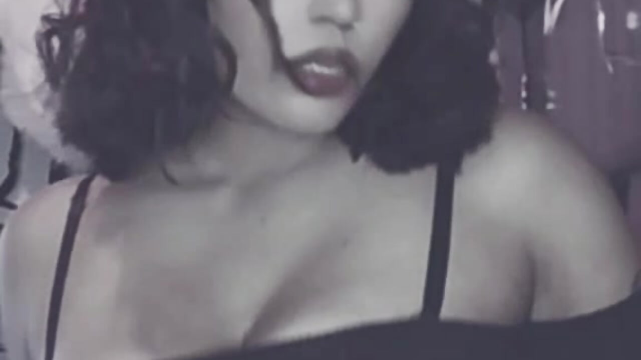 😏 - video av Bellacarolrodriguez_ cam-modell