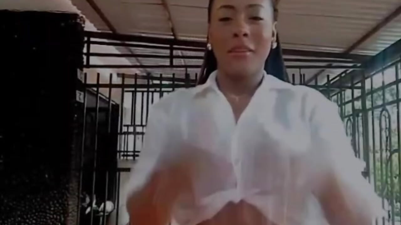 HAPPY DANCE😅🥰 - video by Kendallbleer cam model